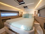 Presitge 460 VIP Cabin